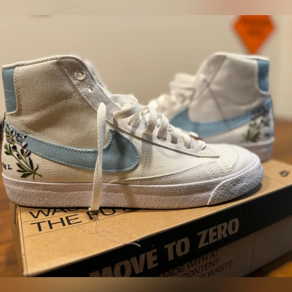 Nike Blazer ‘77 Mid Indigo-Size 11 Women/9.5 Men - Picture 2 of 6